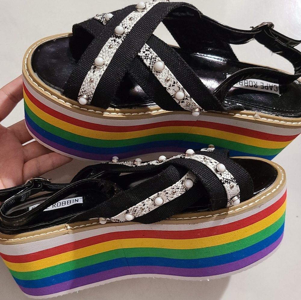 Platform sandals rainbow and black
